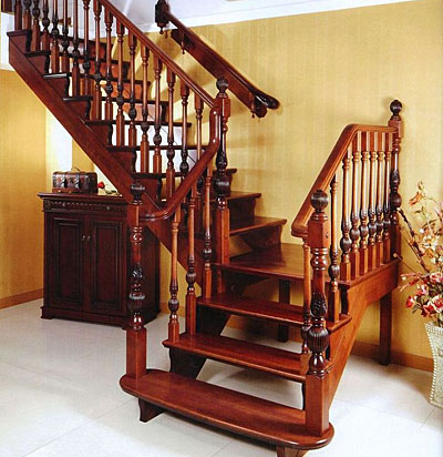 实木楼梯的尺寸和规格是什么？